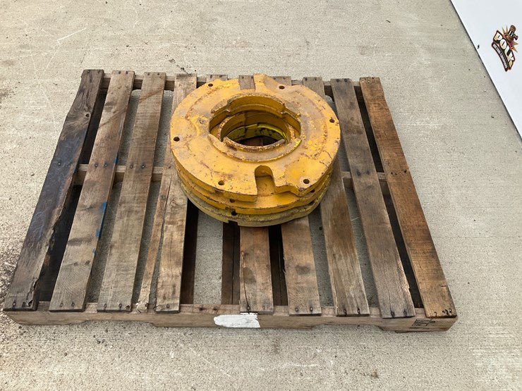 #5081-•-3-tractor-wheel-weights-image-1