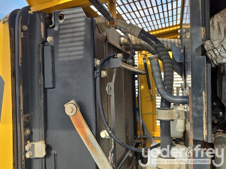 komatsu-wa150-6-image-48