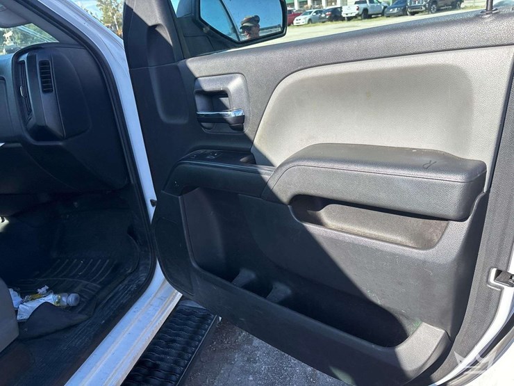 2016-chevrolet-silverado-1500-image-26