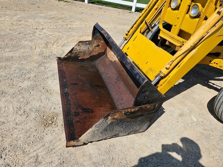 john-deere-301-image-9