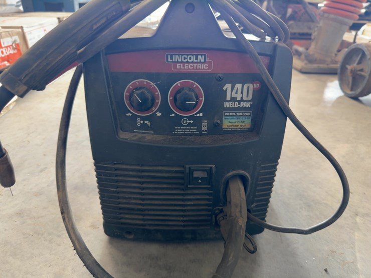 lincoln-140-mig-welder-image-5