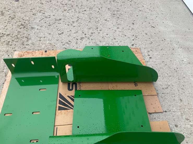 john-deere-110-image-2