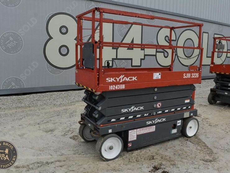 2018-skyjack-sjiii3226-image-11