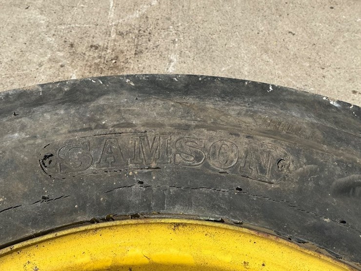 #5068-•-samson-7.50-18-f-2-tractor-tires-on-yellow-john-deere-rims-image-5