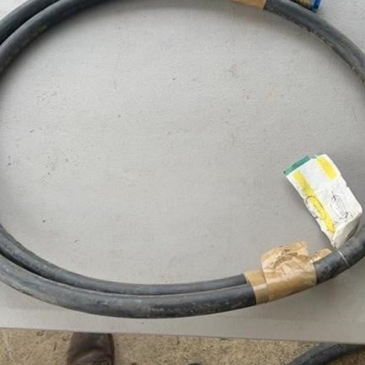 Hydraulic line