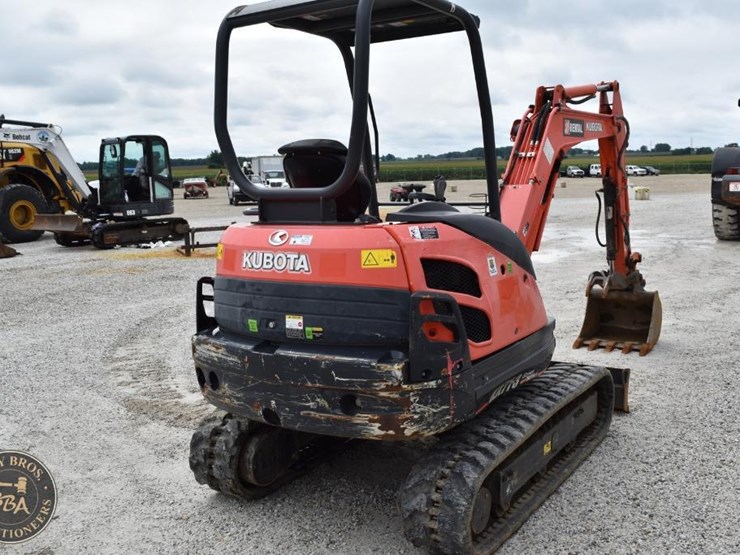 2020-kubota-kx71-3-image-15