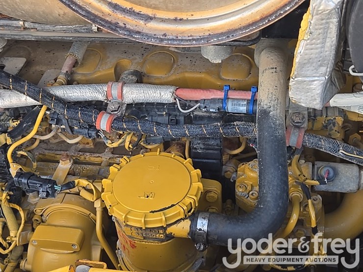 2015-caterpillar-966m-image-66