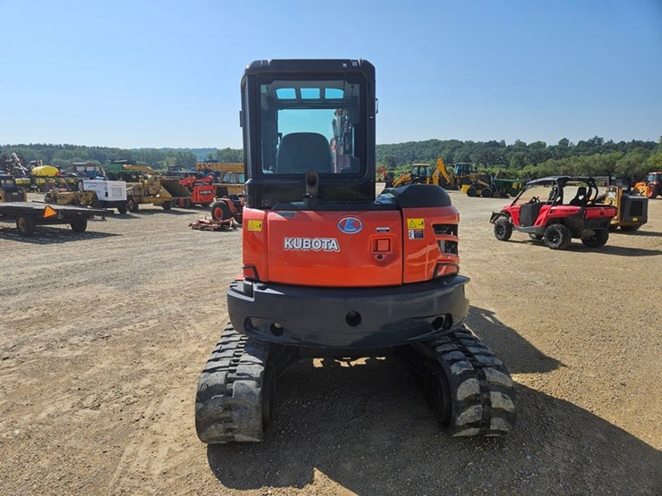 2020-kubota-u55-image-4