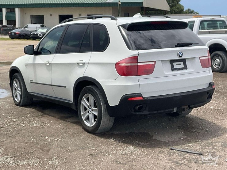 2009-bmw-x5-image-4