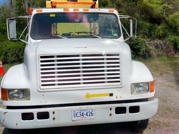1994-international-4700-image-2