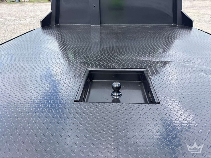 2019-ford-f550-image-22