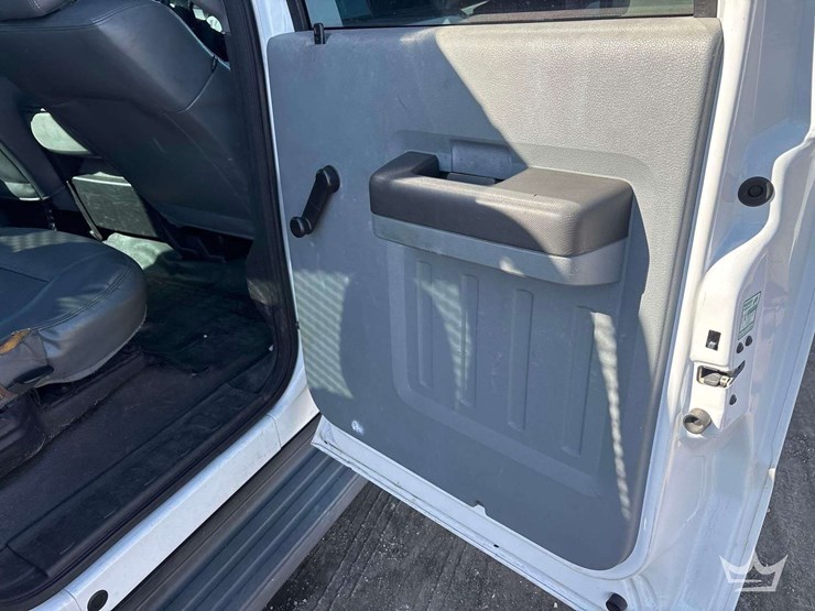 2013-ford-f250-image-21