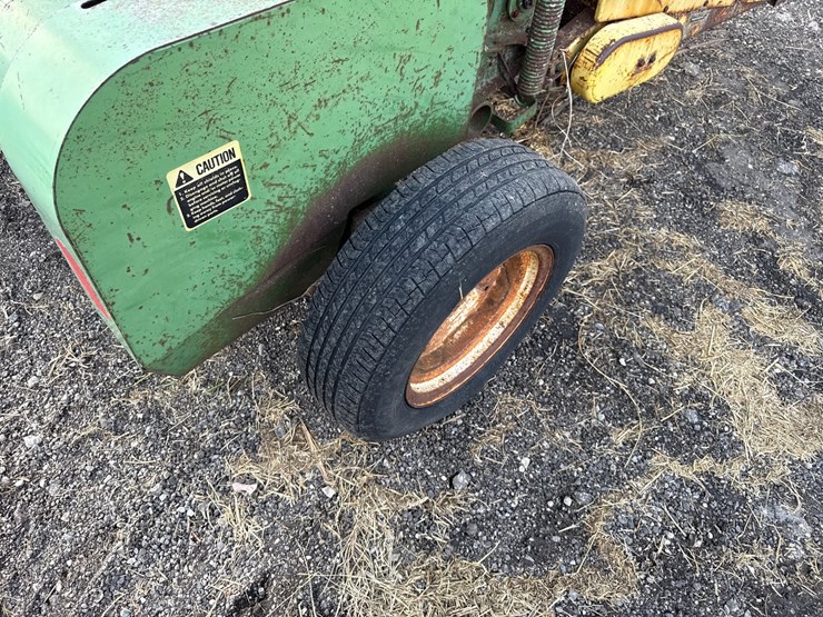 john-deere-3800-image-10