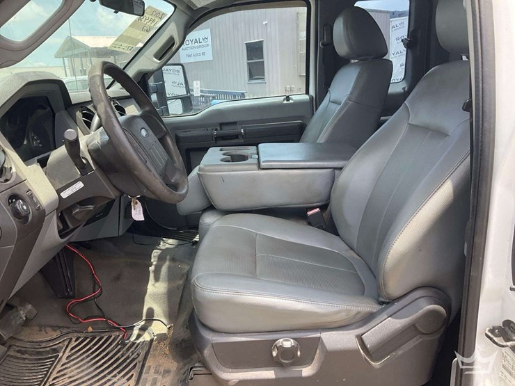 2012-ford-f450-image-11