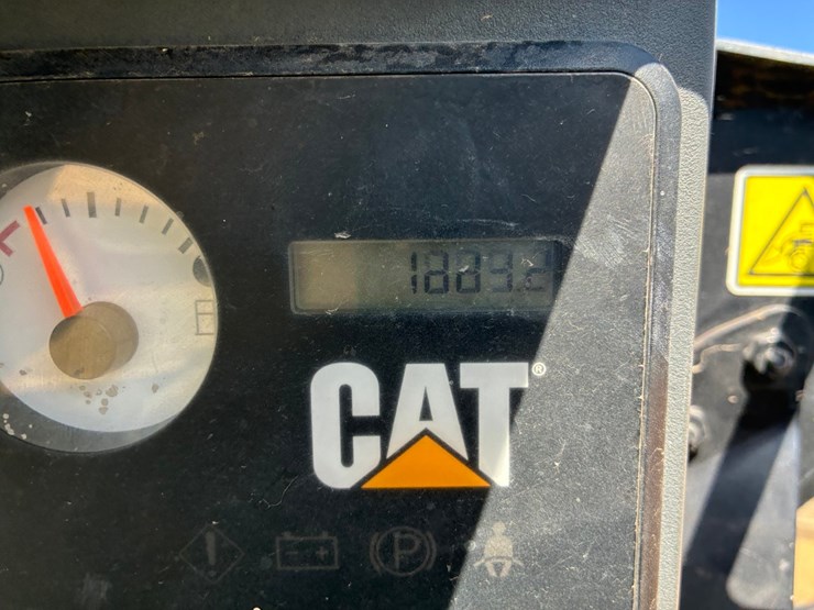 caterpillar-262c-image-13