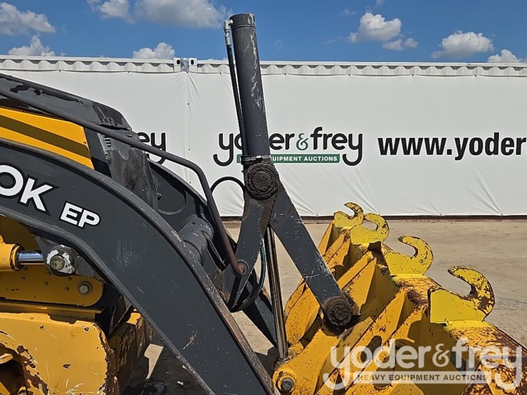 2014-deere-310k-ep-image-22