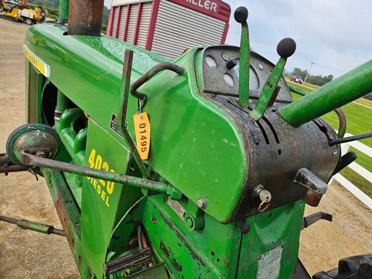 john-deere-4020-image-38