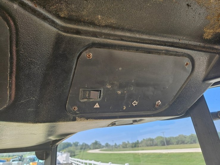 john-deere-4410-image-36