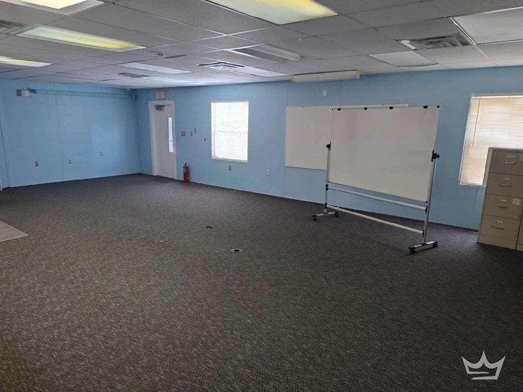 2002-southeast-modular-mfg-37x24-modular-building-doublewide-manufactured-office-image-33