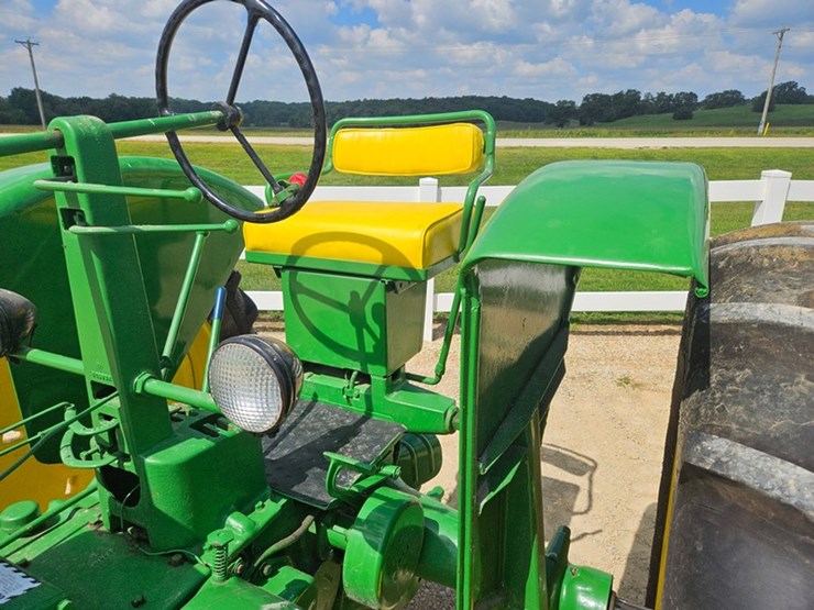 john-deere-b-image-42