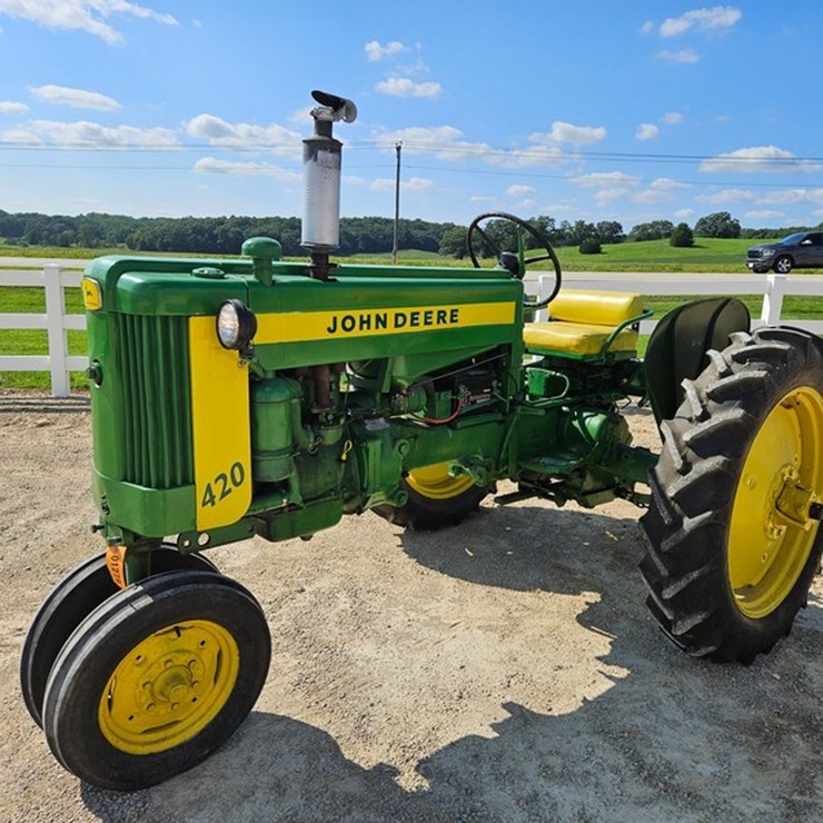 JOHN DEERE 420T