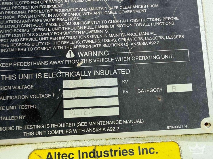 2009-international-durastar-4400-image-19