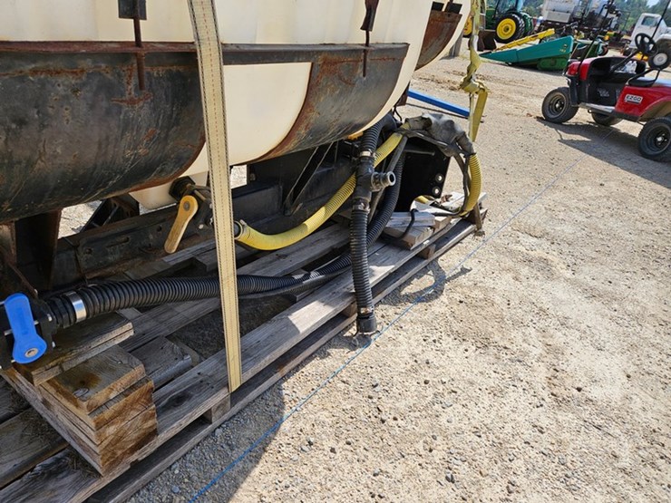 #13-•-pair-250-gallon-saddle-tanks-image-19