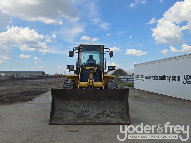komatsu-wa150-6-image-8