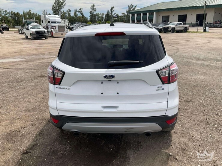 2018-ford-escape-image-28