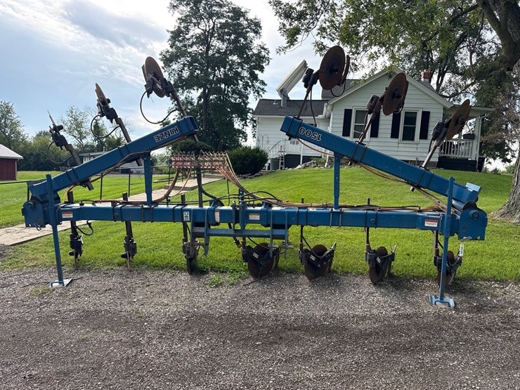 kinze-1500-image-2