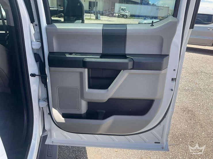 2017-ford-f250-image-19
