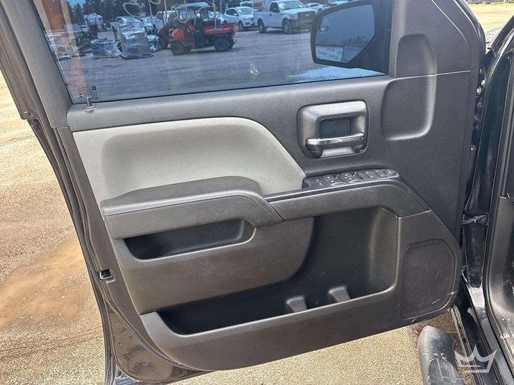 2016-chevrolet-silverado-1500-image-6