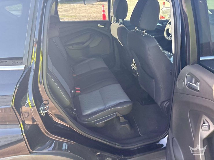 2017-ford-escape-image-22
