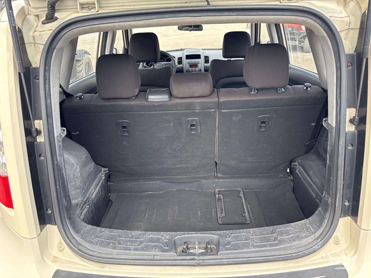 2013-kia-soul-image-25