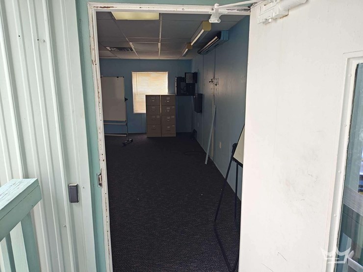 2002-southeast-modular-mfg-37x24-modular-building-doublewide-manufactured-office-image-34