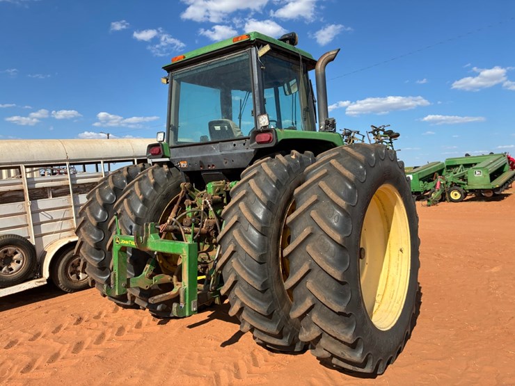 #t10033-•-john-deere-4960-tractor-image-3