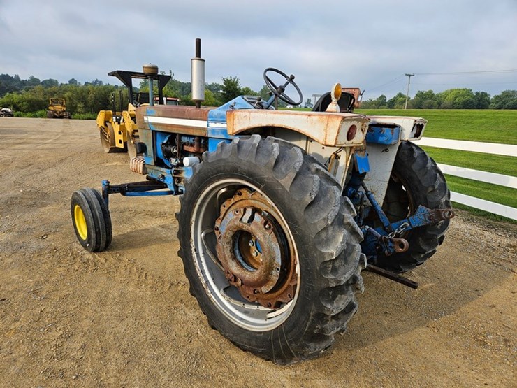 ford-5000-image-3