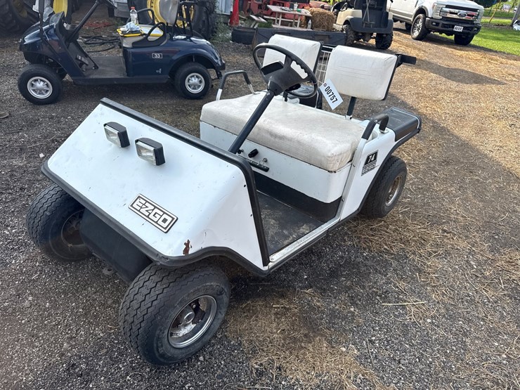 #757-•-ez-go-gas-golf-cart-image-1