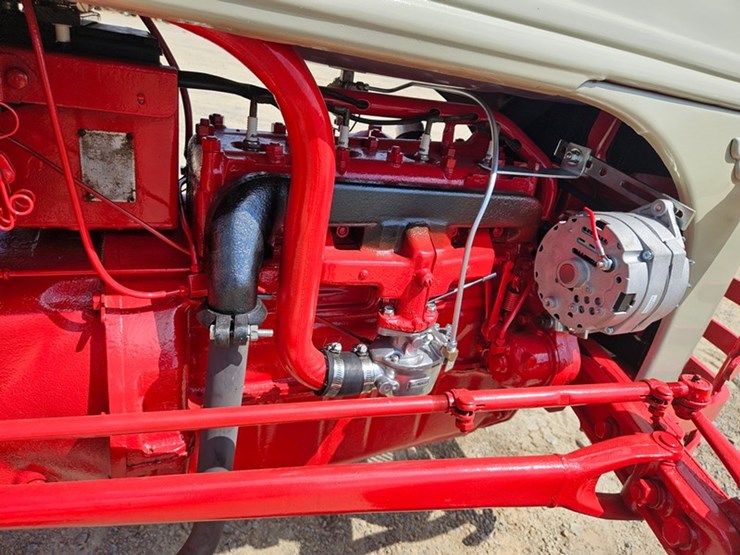 ford-8n-image-24