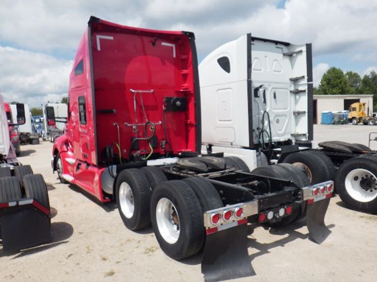 2019-kenworth-t680-image-16