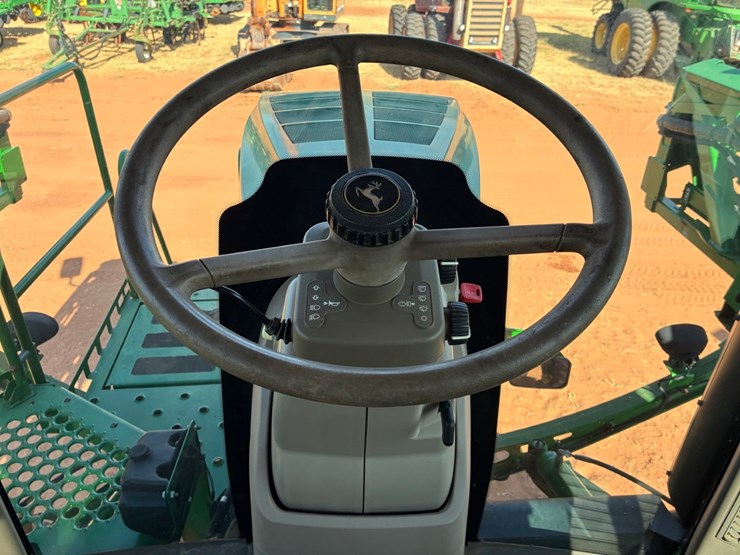 john-deere-r4030-image-16