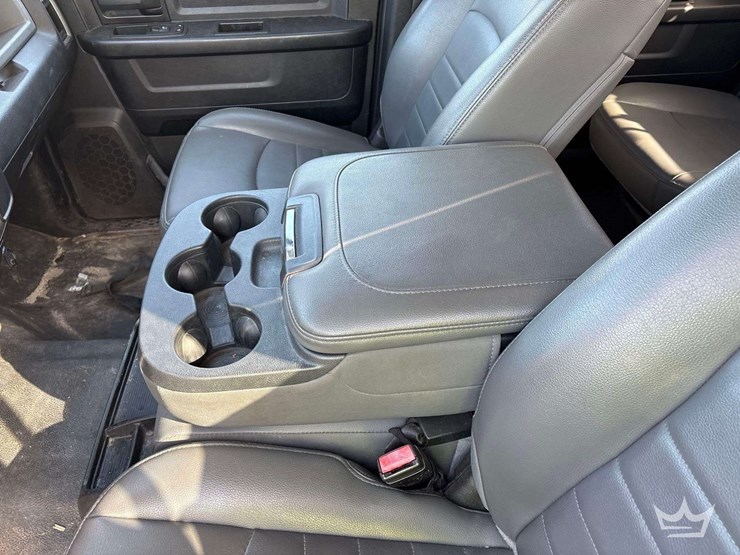 2019-dodge-1500-image-19