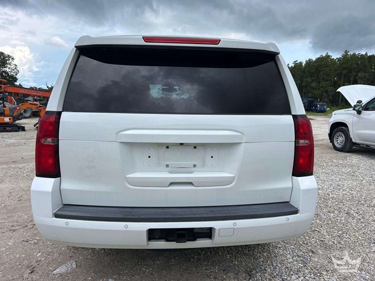 2018-chevrolet-tahoe-image-22