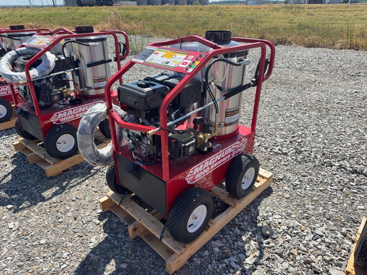 #4-•-unused-magnum-4000-series-hot-water-pressure-washer-262661-inv#53779-image-1