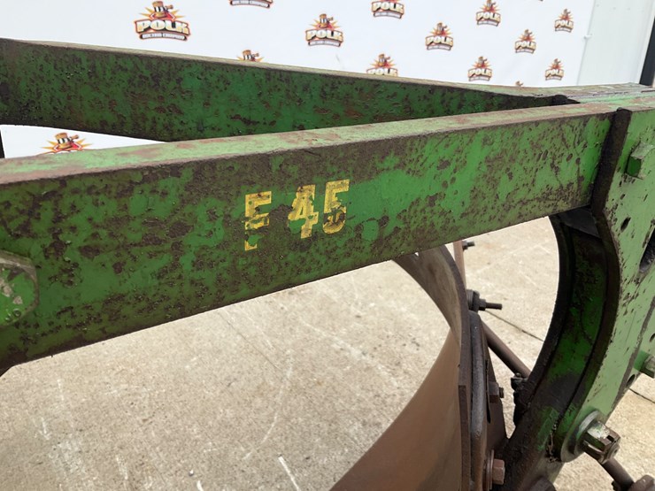 john-deere-2-image-2