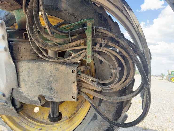 2016-john-deere-r4038-image-36