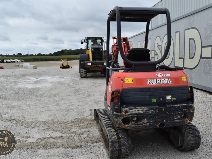 2020-kubota-kx71-3-image-8