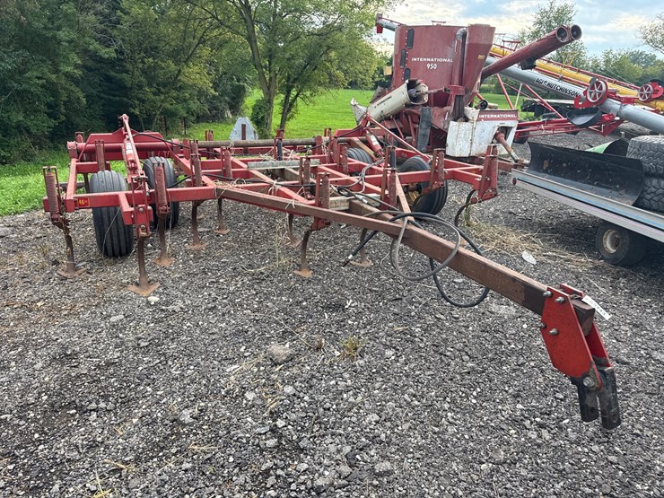 #743-•-12’-cultivator-image-1
