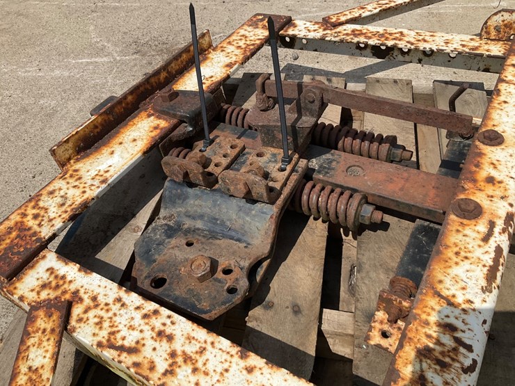 #5056-•-lincoln-10-ton-floor-jack-&-dmi-spring-loaded-pickup-bumper-image-21