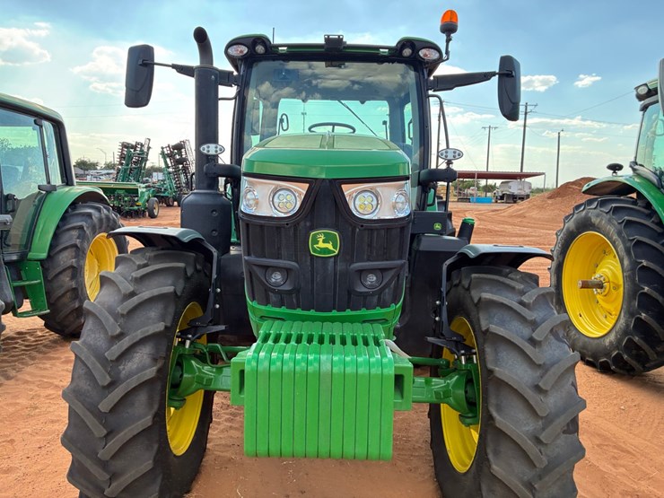 #207617-•-john-deere-6r155-tractor-image-9